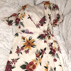 Hawaiian themed mini dress!